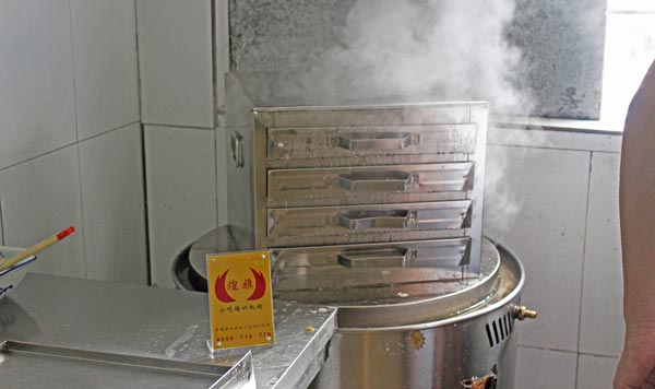 腸粉機保養(yǎng)技巧分享