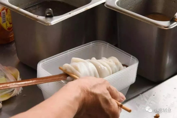 卷筒粉的做法步驟