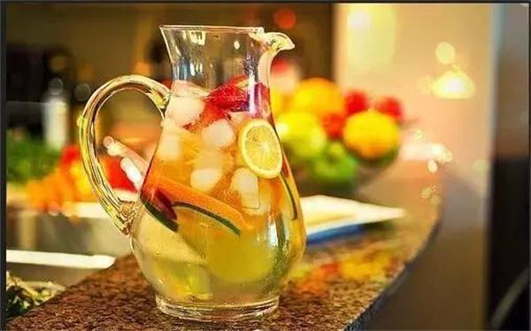 百香果水果茶