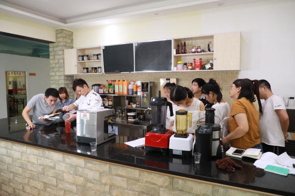 學做奶茶要多少錢