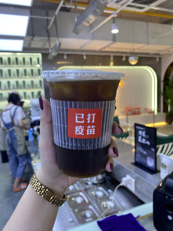 女孩子擺地?cái)傎u(mài)什么比較掙錢(qián)
