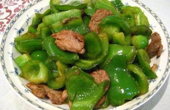 青椒炒肉的做法